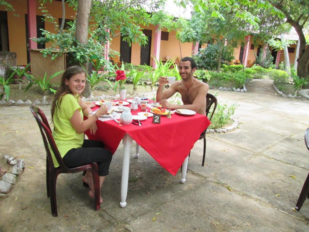 Shahira Hotel Nilaveli Exteriér fotografie